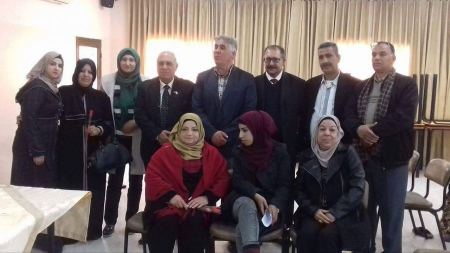 بالصور - منتدى الأديبات الفلسطينيات ينظم أمسية شعرية بعنوان زهور آذار